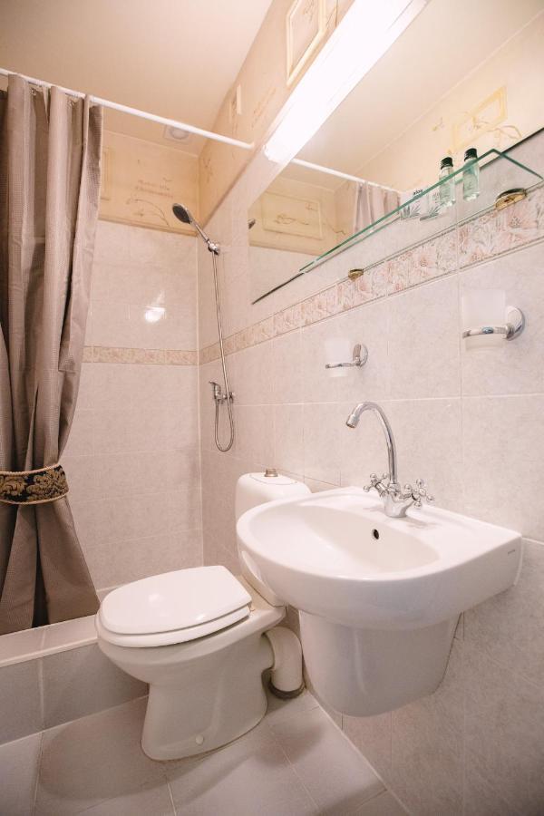 Dwor Podstolice - House Of Rosenthal Villa Bagian luar foto