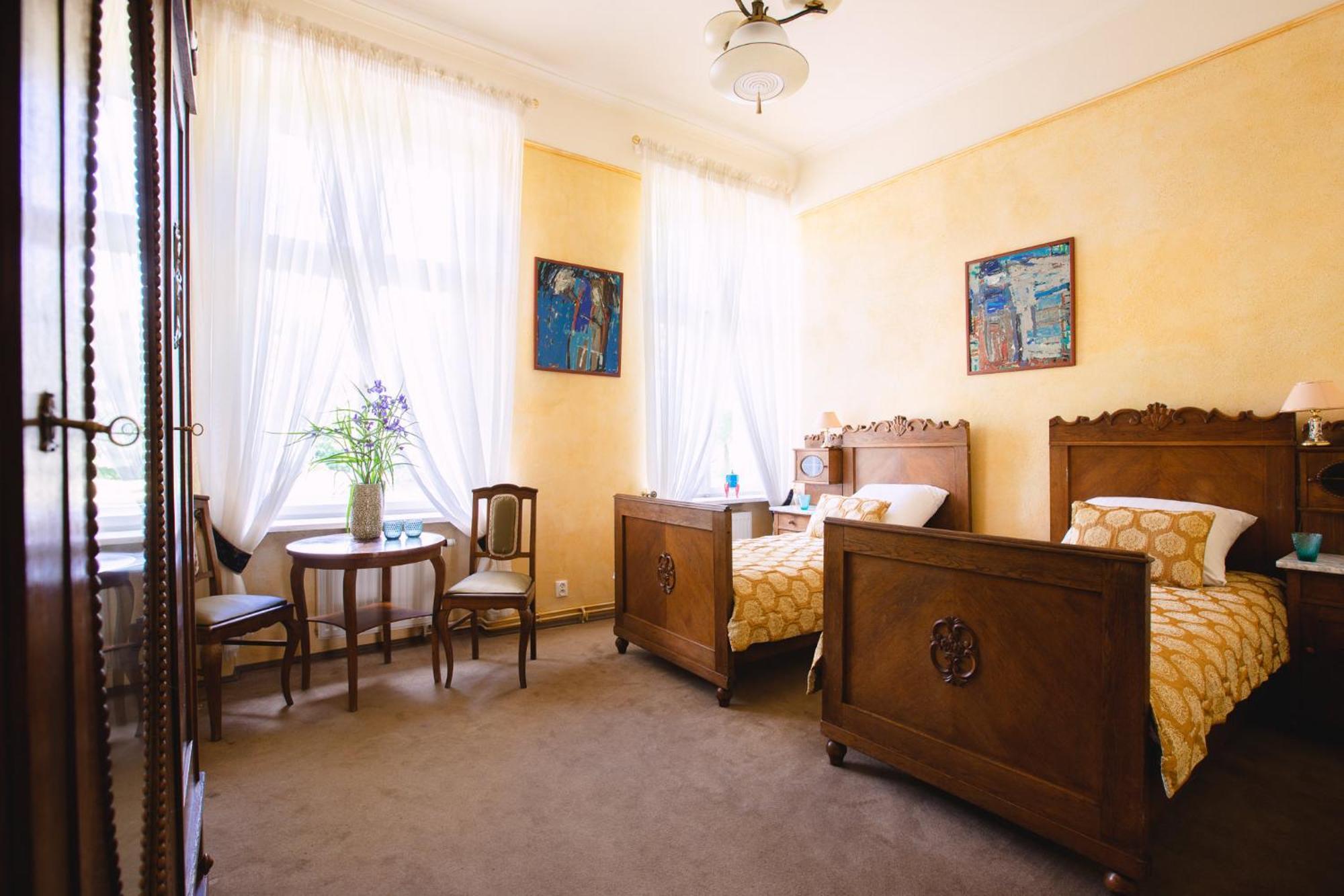 Dwor Podstolice - House Of Rosenthal Villa Bagian luar foto